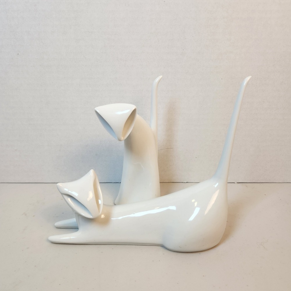 Vintage Royal Dux Bohemia MCM Porcelain Cat Statues Pair White Small 2518/2127‎